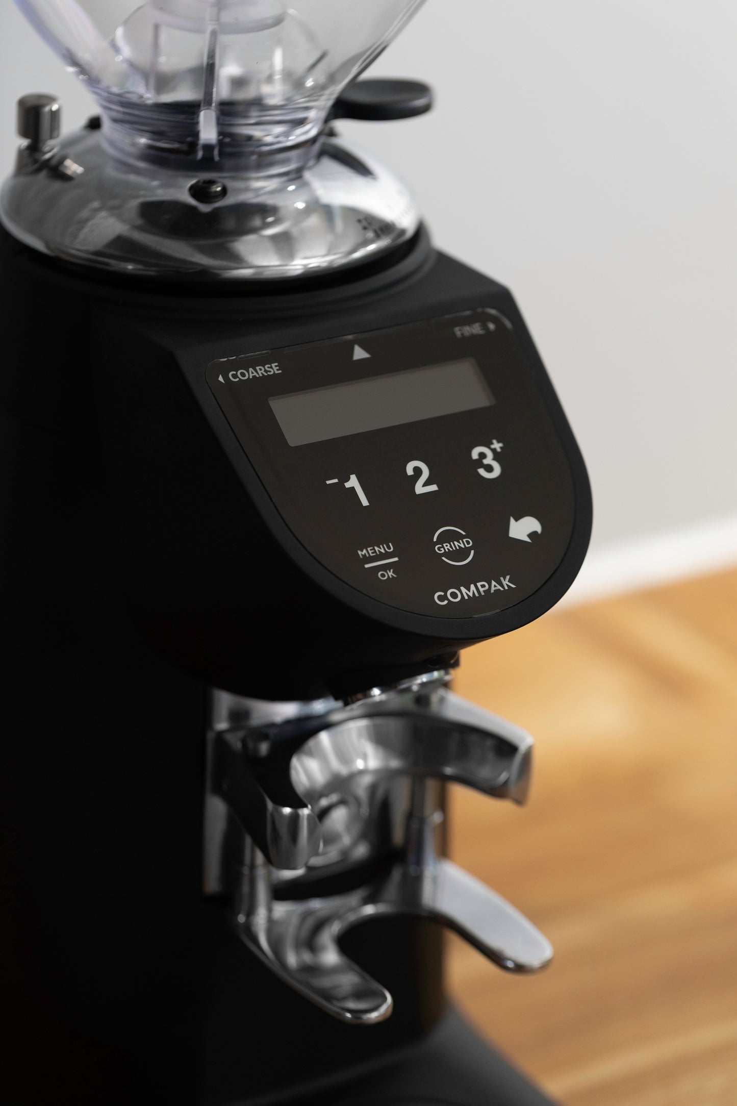 Compak E5 Precision Coffee Grinder Product Digital Interface View
